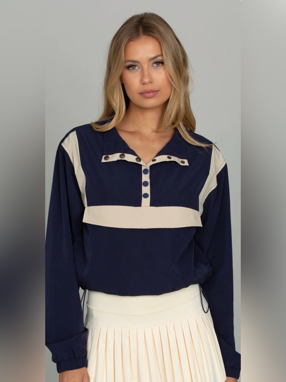 NWT Gold Hinge AirGlyde Cropped Windbreaker in Vintage Navy